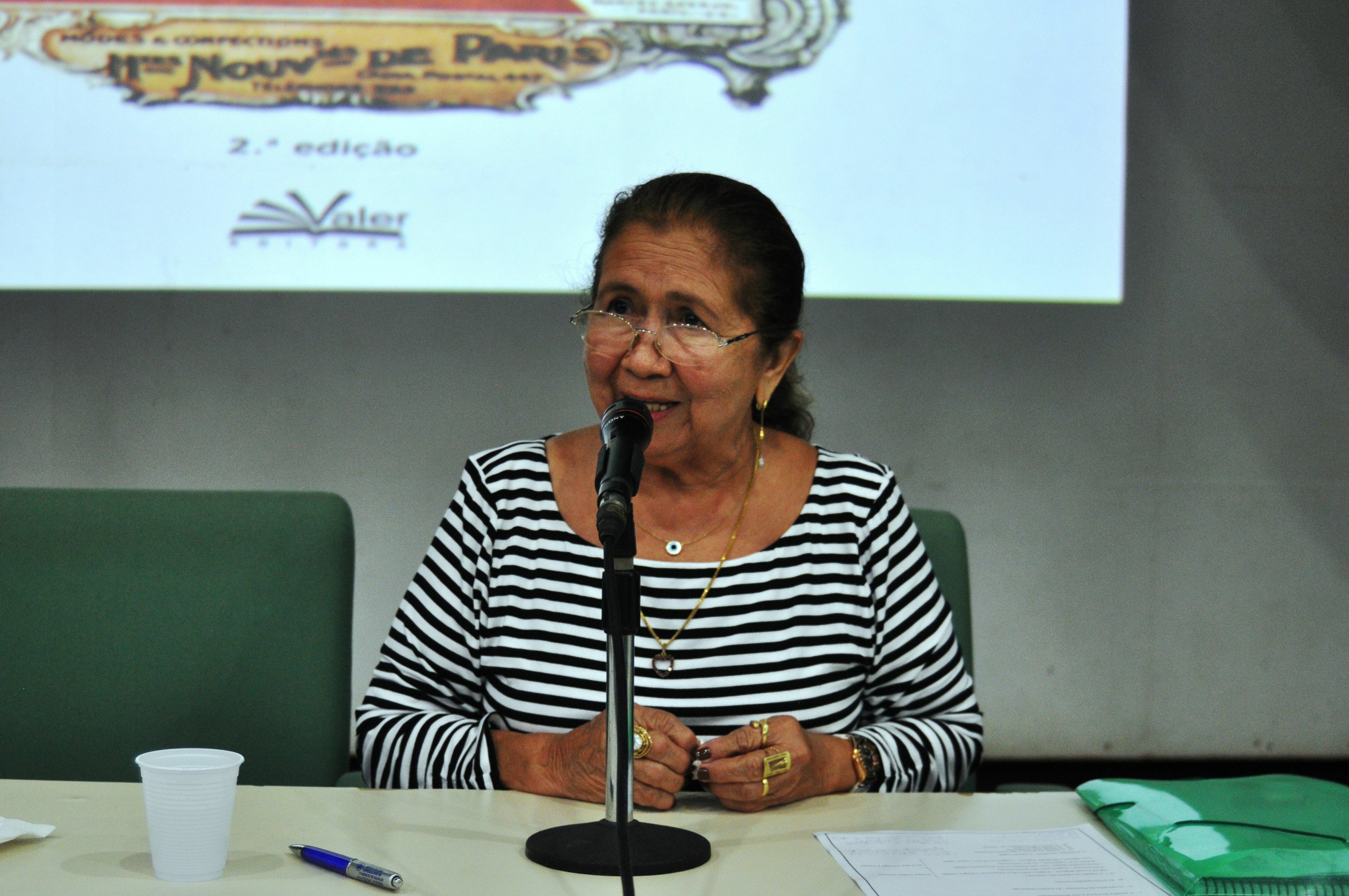 Profa. Edinéa Mascarenhas